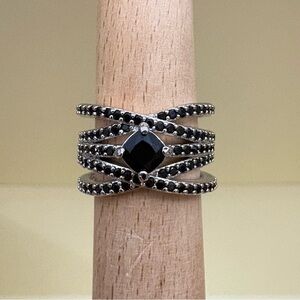 NWOT - Bomb Party “She’s Fire And Ice” RBP7185 Ring - Size 6